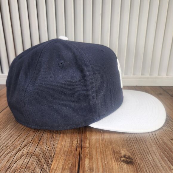 New York Yankees Nike Dri-Fit Snapback Pro Cap Hat Black Gray Baseball Swoosh - Picture 4 of 12